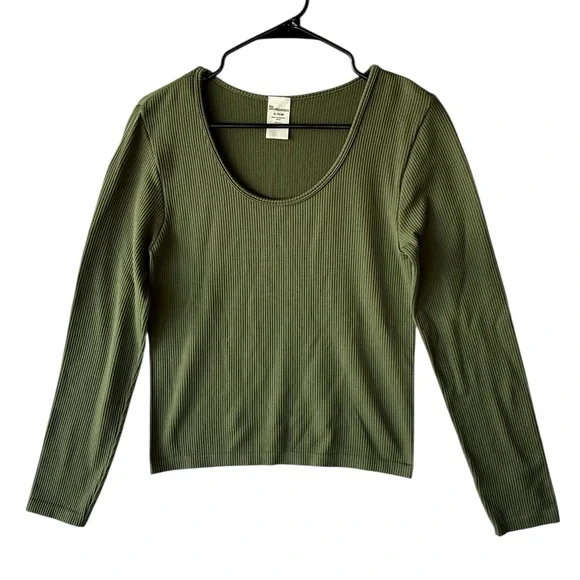 No Boundaries Ribbed Olive Top fitted XL - Picture 2 of 5